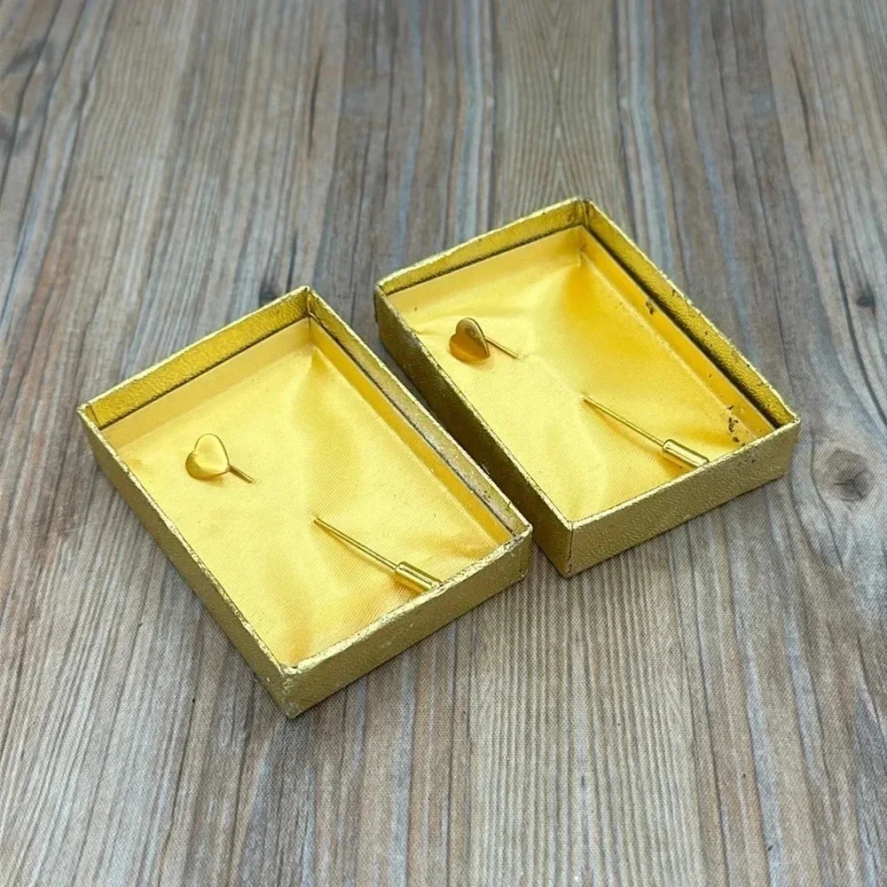 vintage gold tone heart lapel pins - Picture 1 of 1